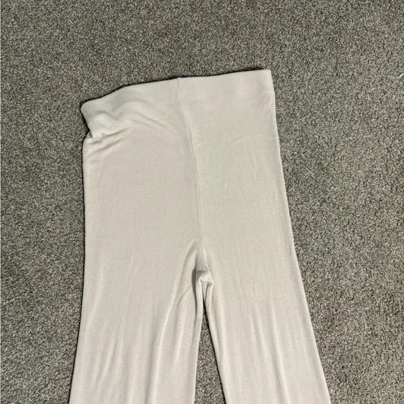 Zara Off-White Cream Long Knit Pull on Flared Pants Women’s Size Medium - Picture 8 of 8